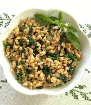 Whole grain farro recipe from Foodie Goes Healthy