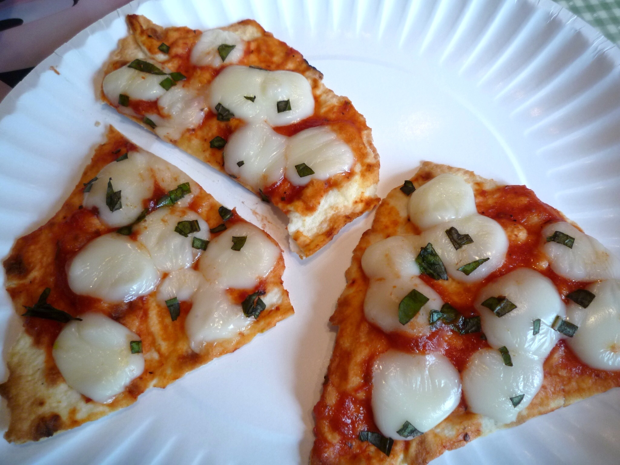 Lavash Pizza With Buffalo Mozzarella | FoodieGoesHealthy.com
