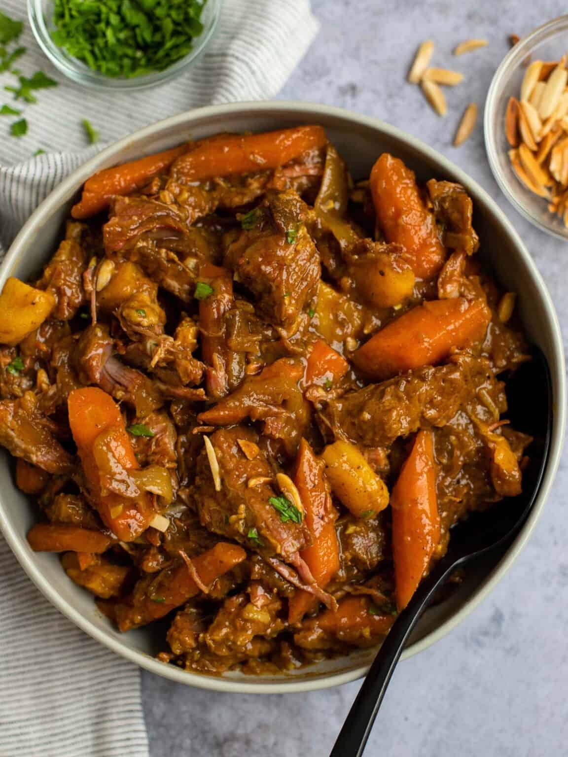 Slow Cooker Lamb Tagine (Moroccan Lamb Stew) Danas Table